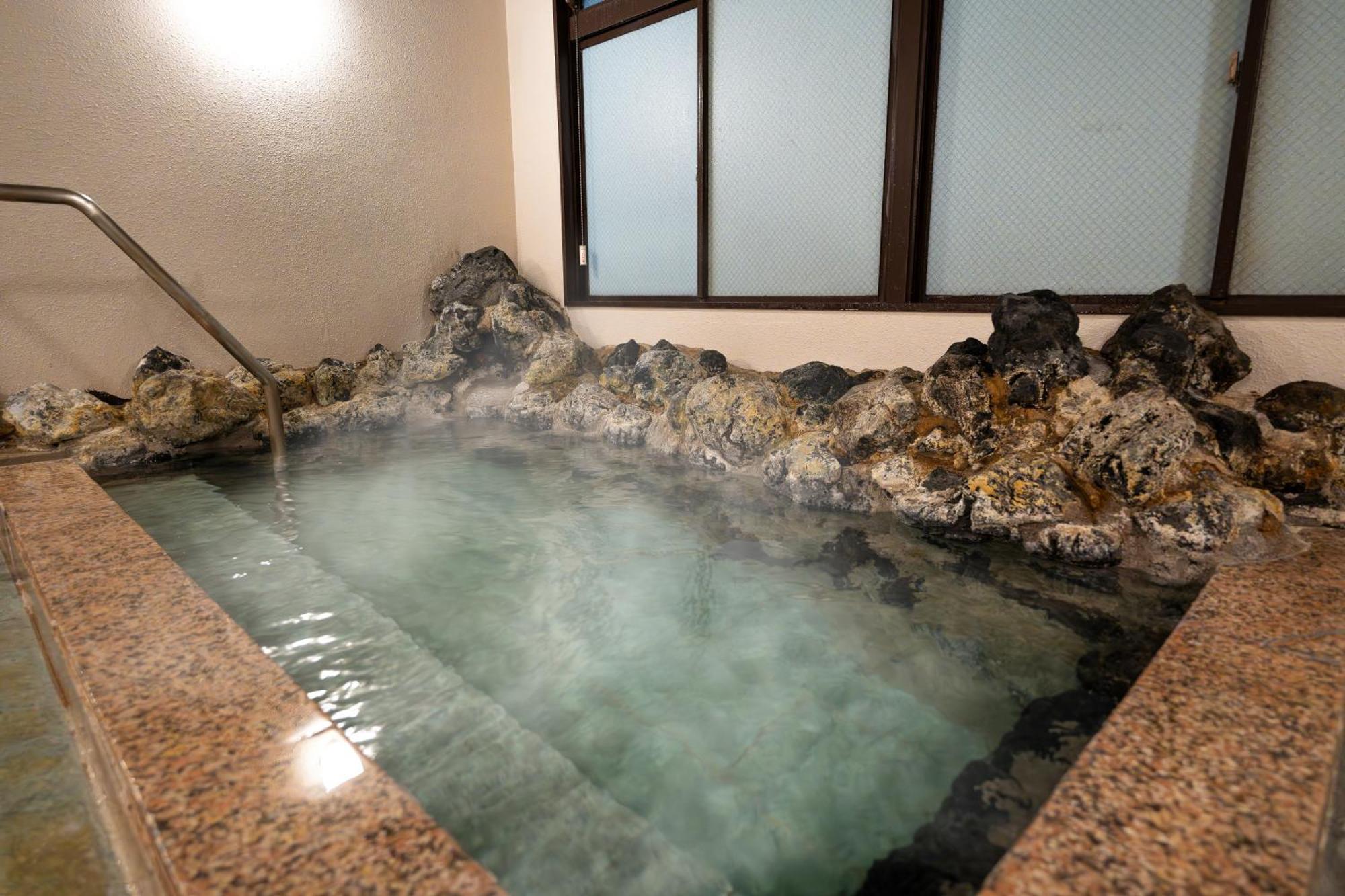 Kamenoi Hotel Kusatsu Yubatake Exterior photo